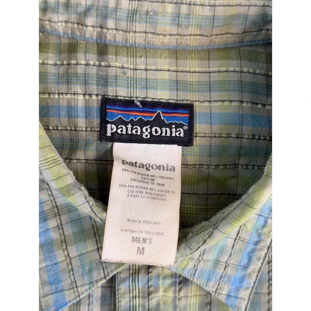 Patagonia Shirt Mens M Green Plaid Short Sleeve Button Up Lightweight Casual